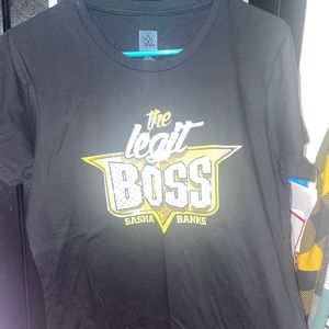 Woman’s XL, WWE Sasha Banks “Legit Boss” tshirt